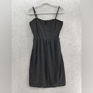 Old Navy Women's Apron Dress Polka Dot Black Size 6
Lined Smocked Back